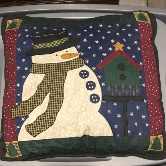 Super cute Snowman patchwork pillow. Great to display all winter. Approx 12”x12” - Picture 1 of 2